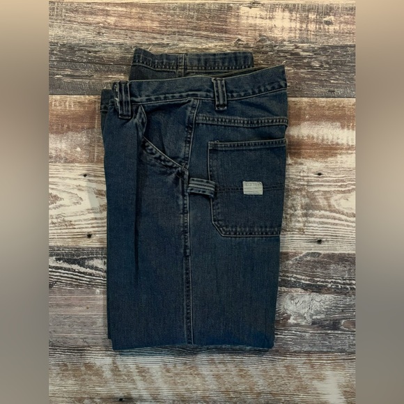 Women’s Old Navy Painters Denim Vintage Jeans - Picture 3 of 5